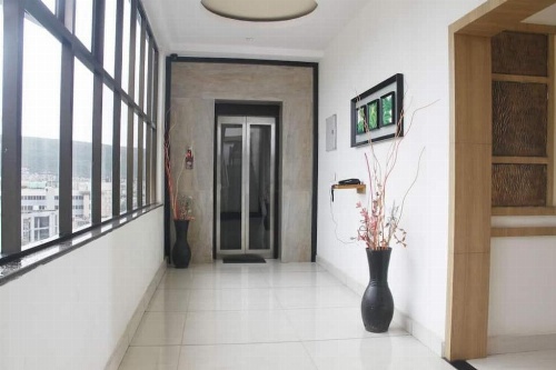 Hotel Athidi Grand image 4